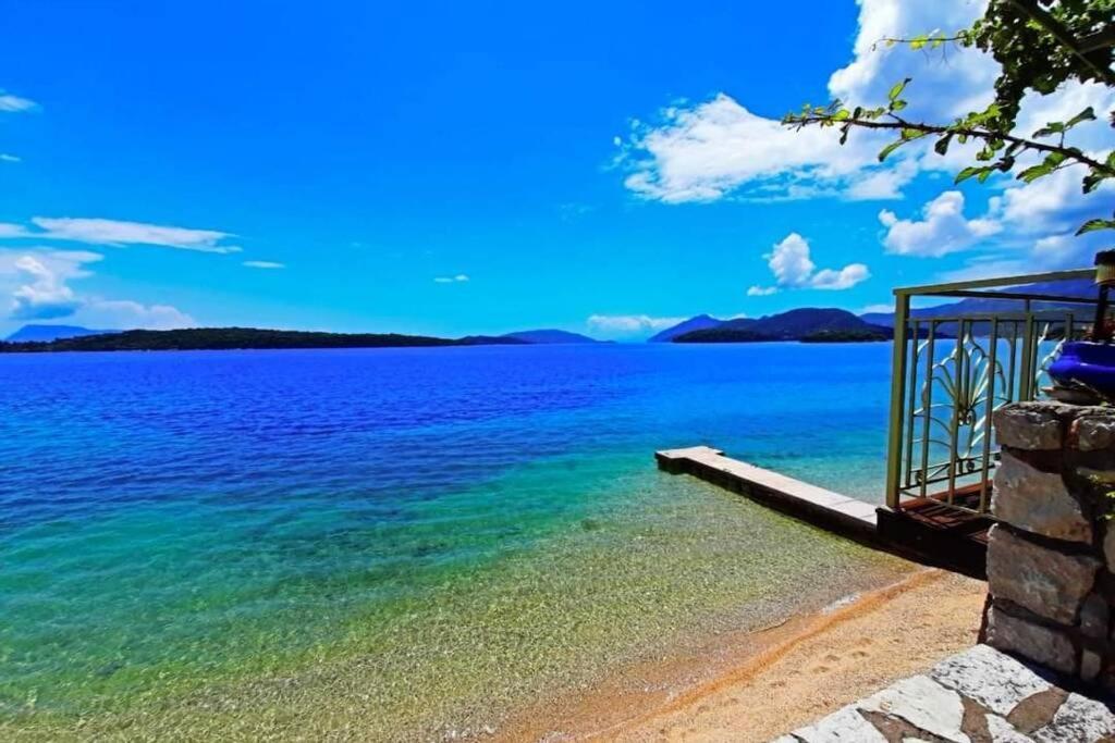 Villa Violeta Lefkada Nydri エクステリア 写真