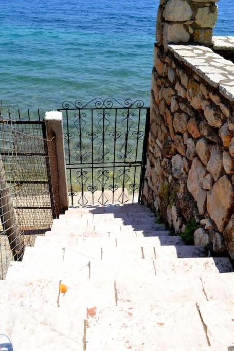 Villa Violeta Lefkada Nydri エクステリア 写真